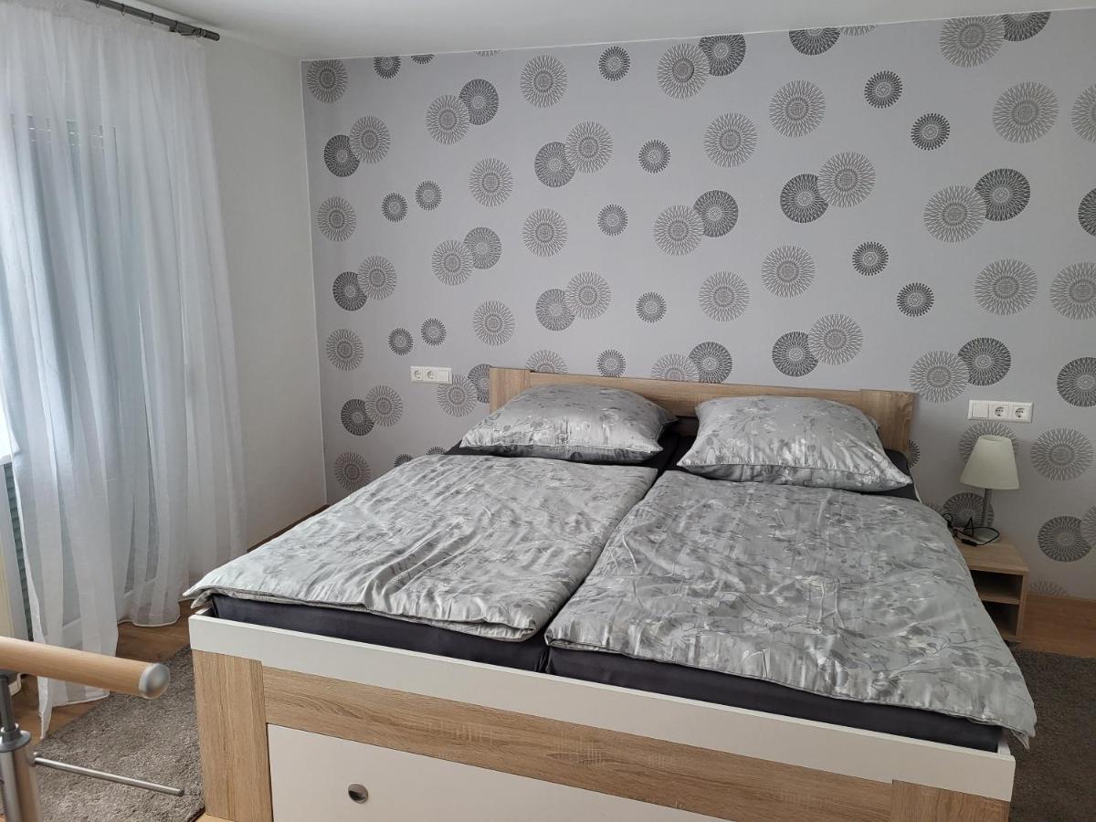 Ferienwohnung Hanna 史塔卡赫 外观 照片